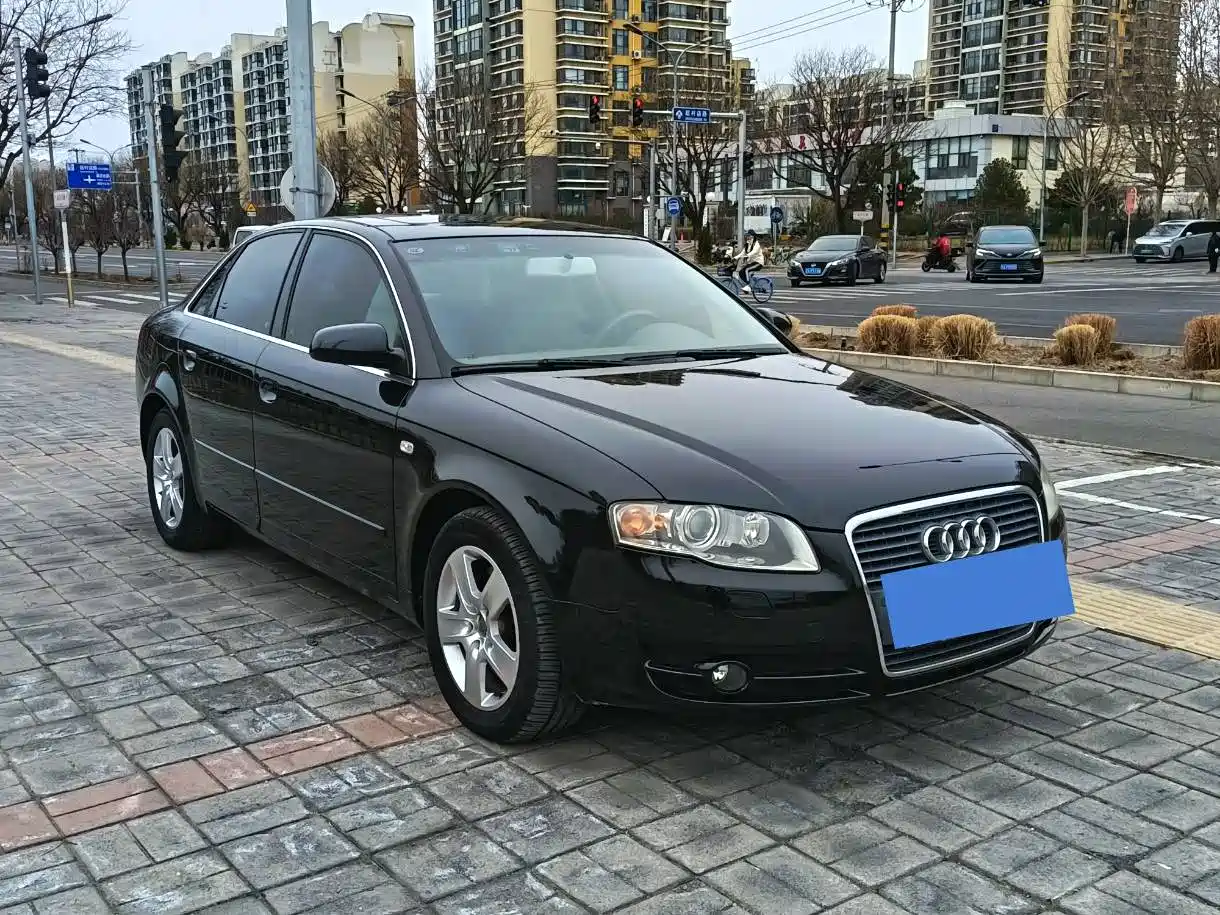 Audi A4 2008 Model 1.8T Automatic Comfort фото 2