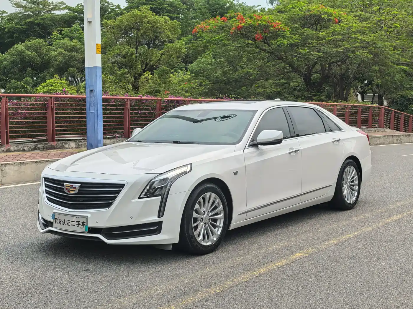 Cadillac CT6 2017 28T Fashion