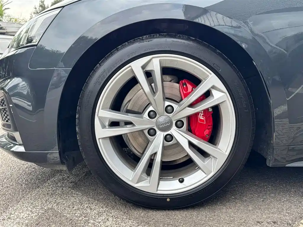 Audi A5 (Import) 2019 Sportback 40 TFSI Fashion фото 12