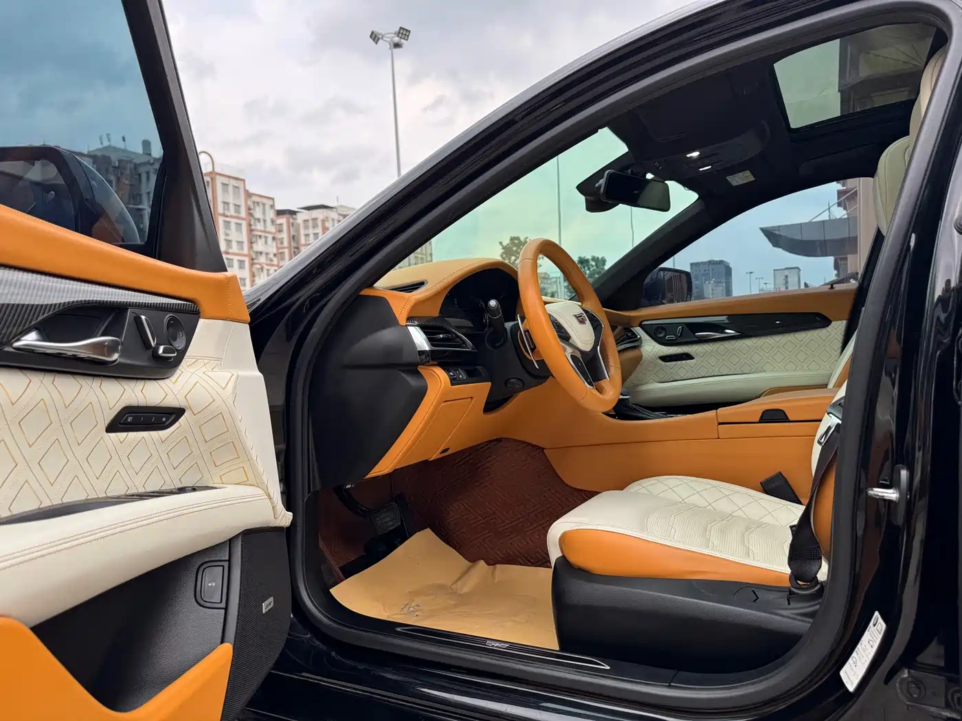 Cadillac CT6 2016 40T Leading фото 9