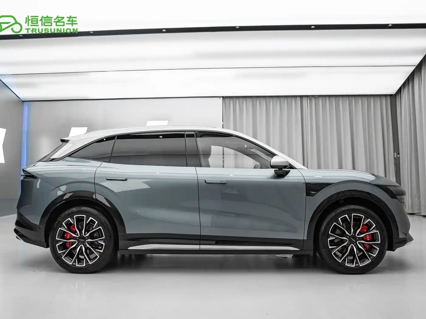ZEEKR 7X 2025 2025 Model 75kWh RWD Smart Driving Edition