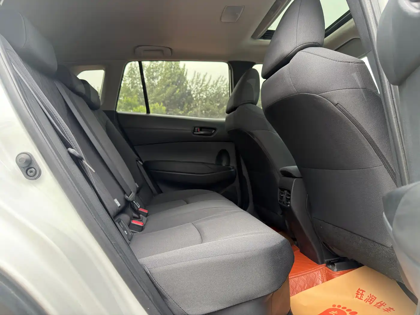 Toyota Corolla Cross 2023 Hybrid 2.0L Elite Edition фото 13