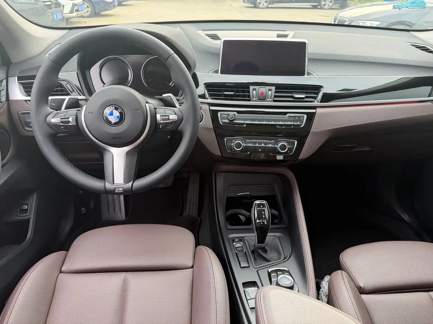 BMW X1 2020 sDrive20Li Fashion Model фото 6
