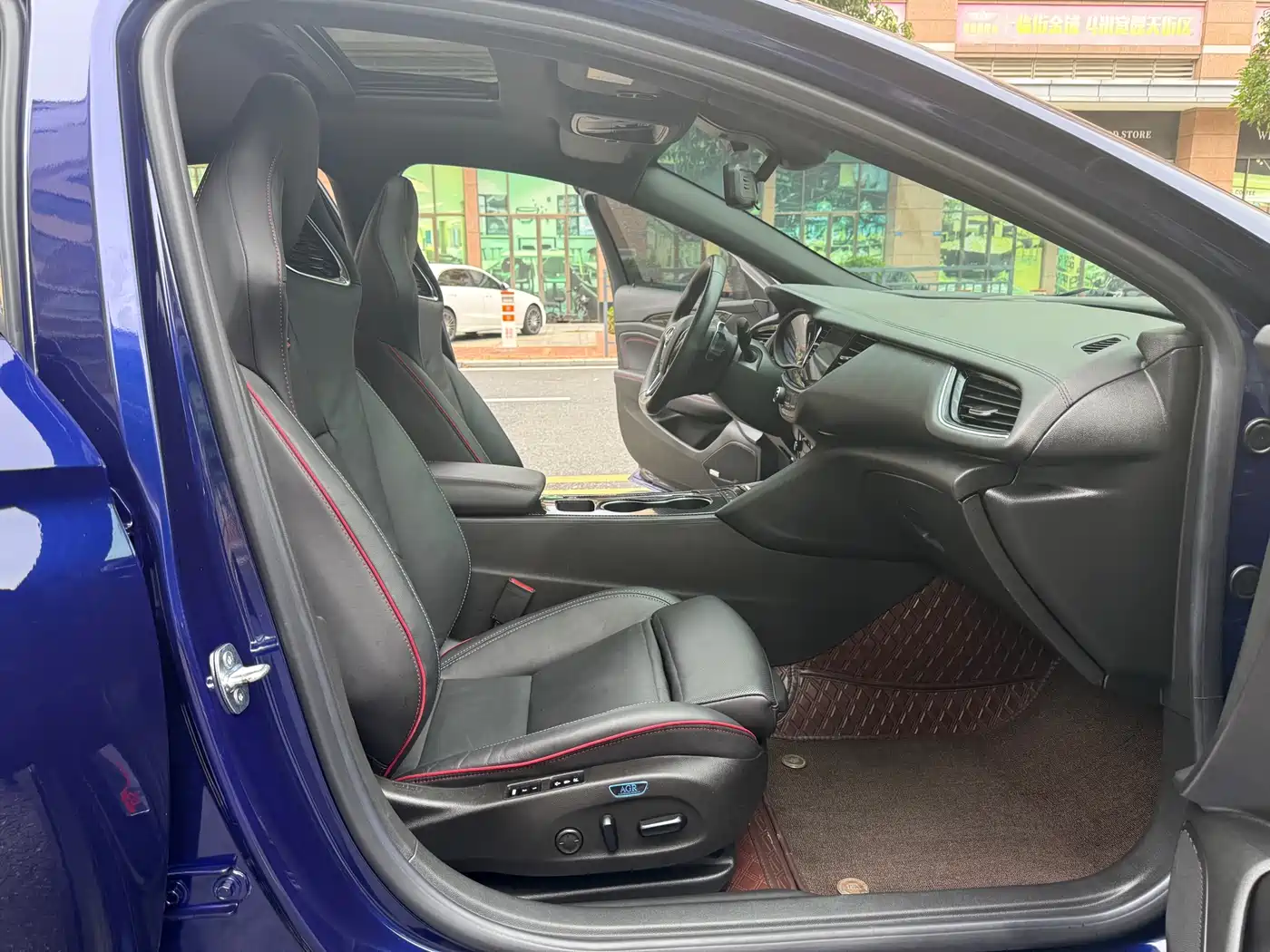 Buick Regal 2021 GS 28T Premium Model фото 13