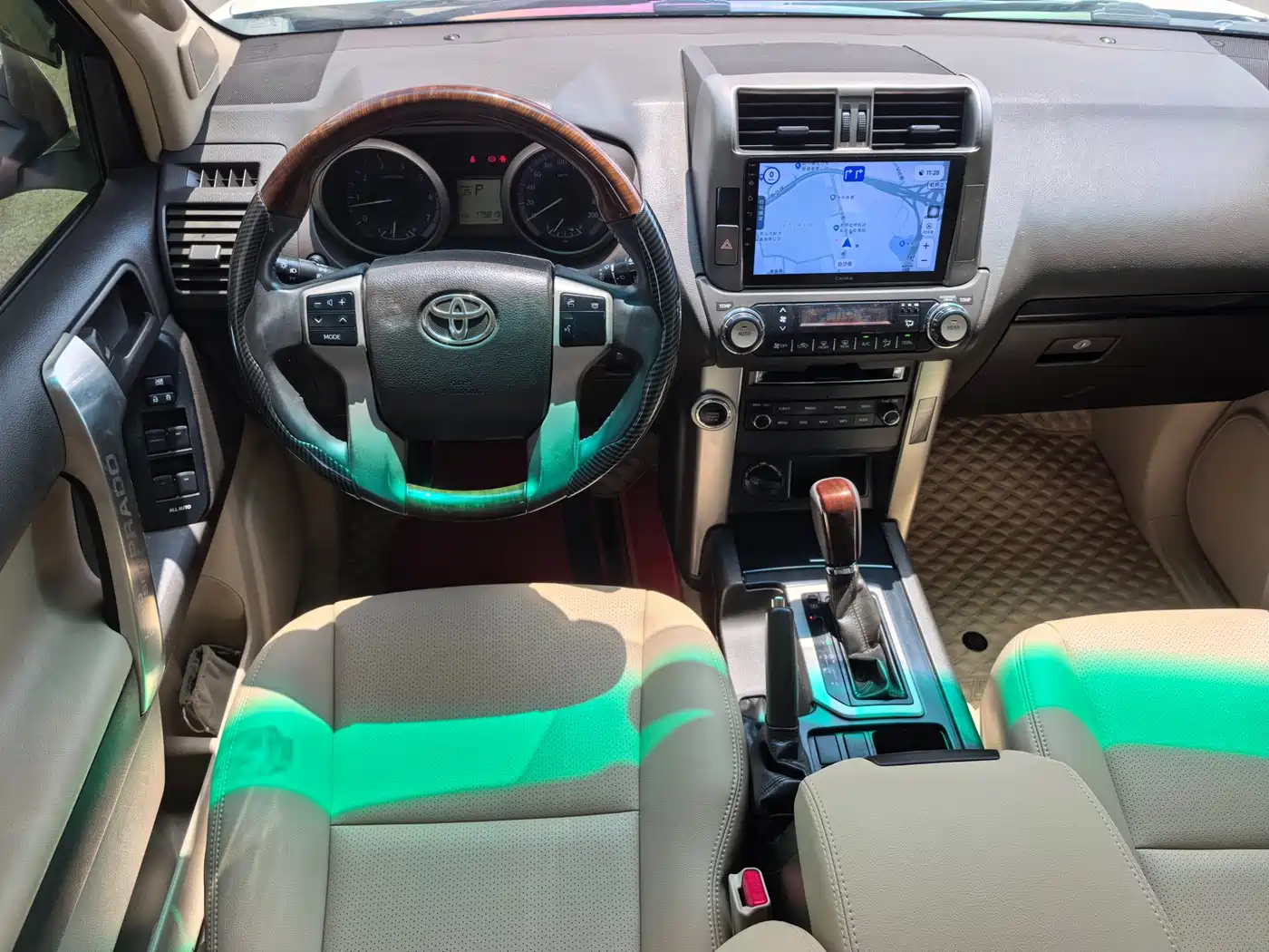 Toyota Prado (Import) 2010 2.7L Auto Luxury фото 6