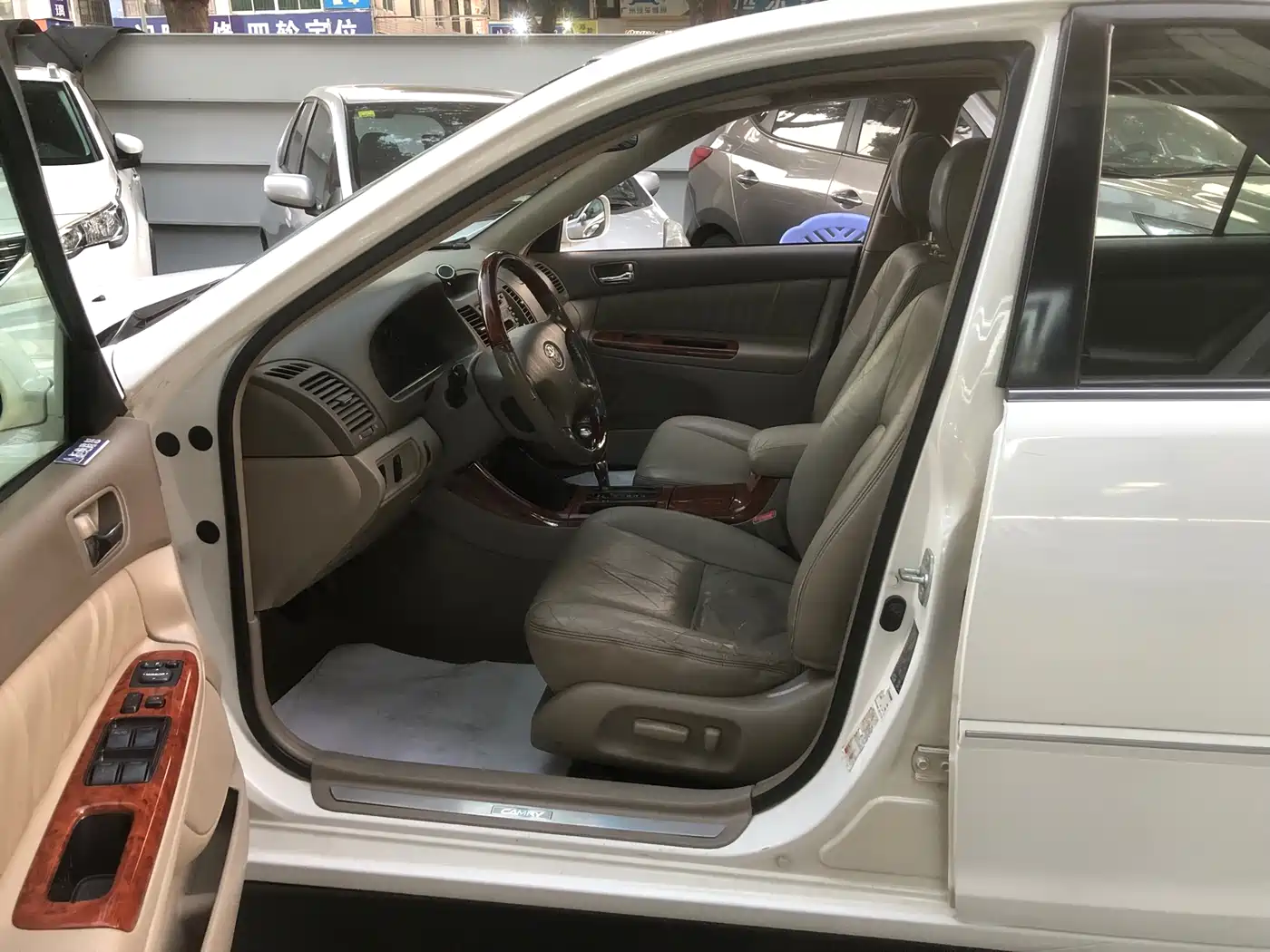 Toyota фото 9