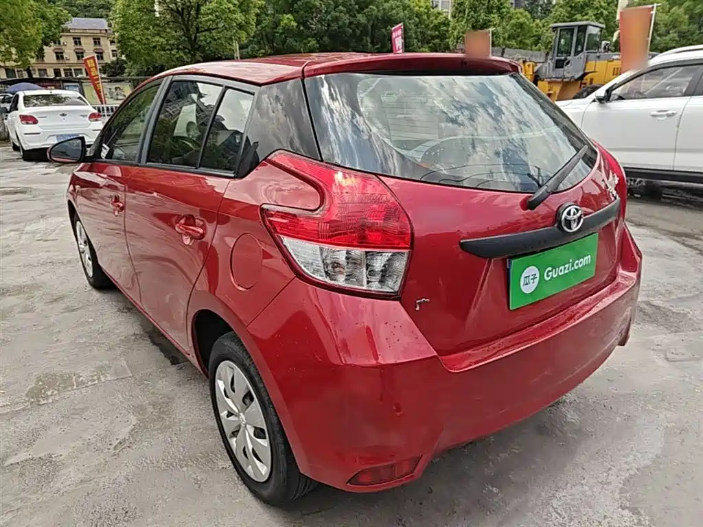 Toyota YARiS L Zhi Xuan 2014 1.3E Automatic Charming Edition фото 5