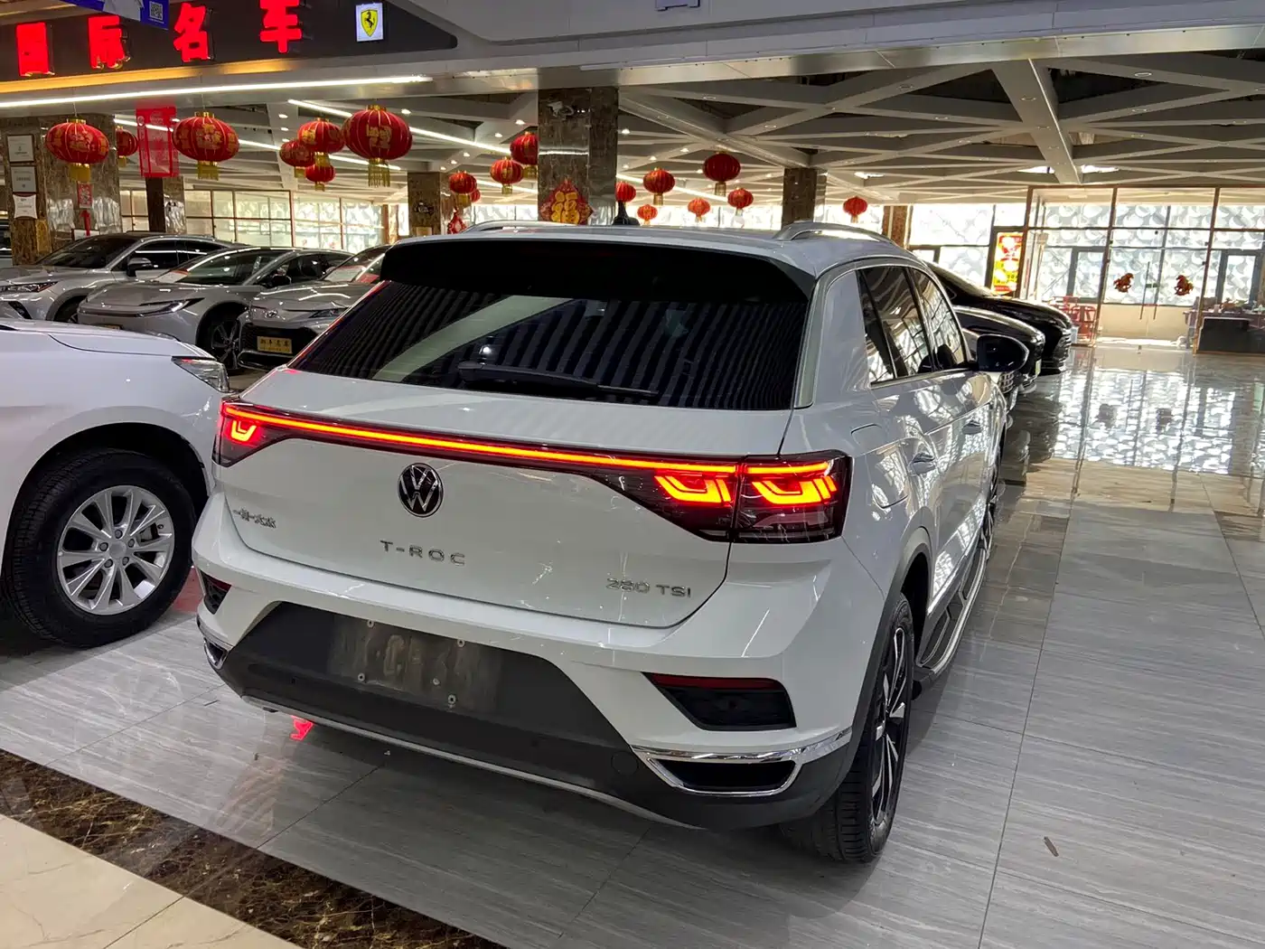 Volkswagen T-ROC 2023 280TSI DSG 2WD Time Edition фото 4