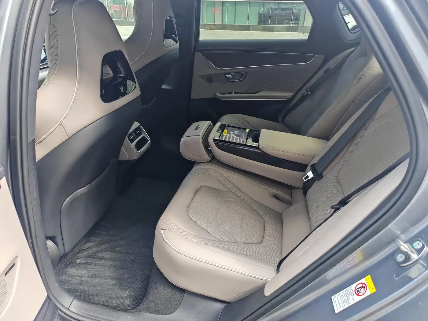 BYD Han 2024 EV Glory Edition 610KM AWD Celestial Eye Smart Driving фото 14