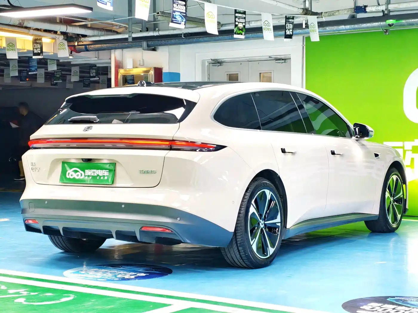 NIO ET5T 2023 2023 Model 75kWh Touring