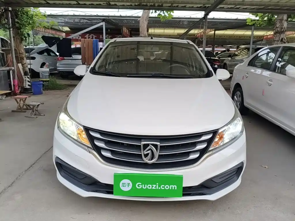 Baojun 310 2018 2016 1.2L Manual Comfort Model