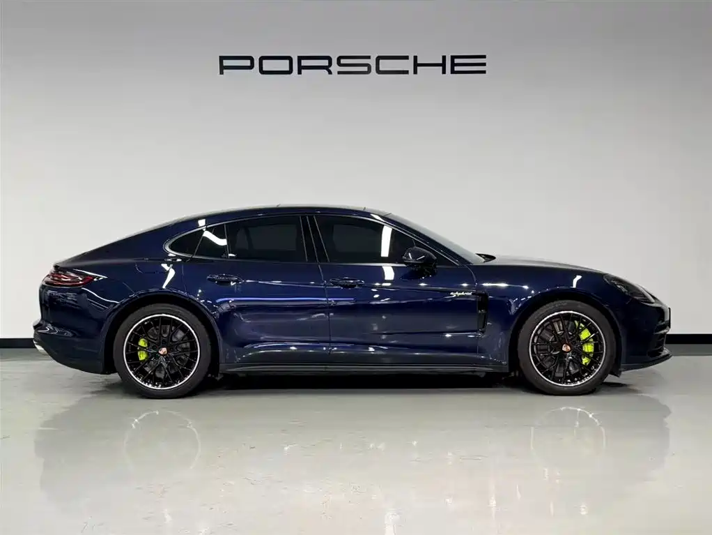 Porsche Panamera New Energy 2018 Panamera 4 E-Hybrid 2.9T фото 5