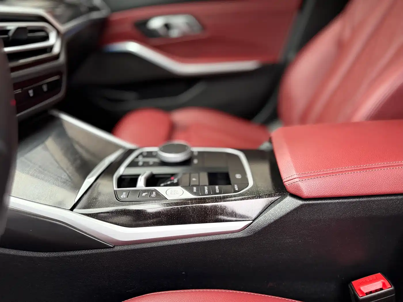 BMW 3 Series 2024 325Li M Sport Package фото 17