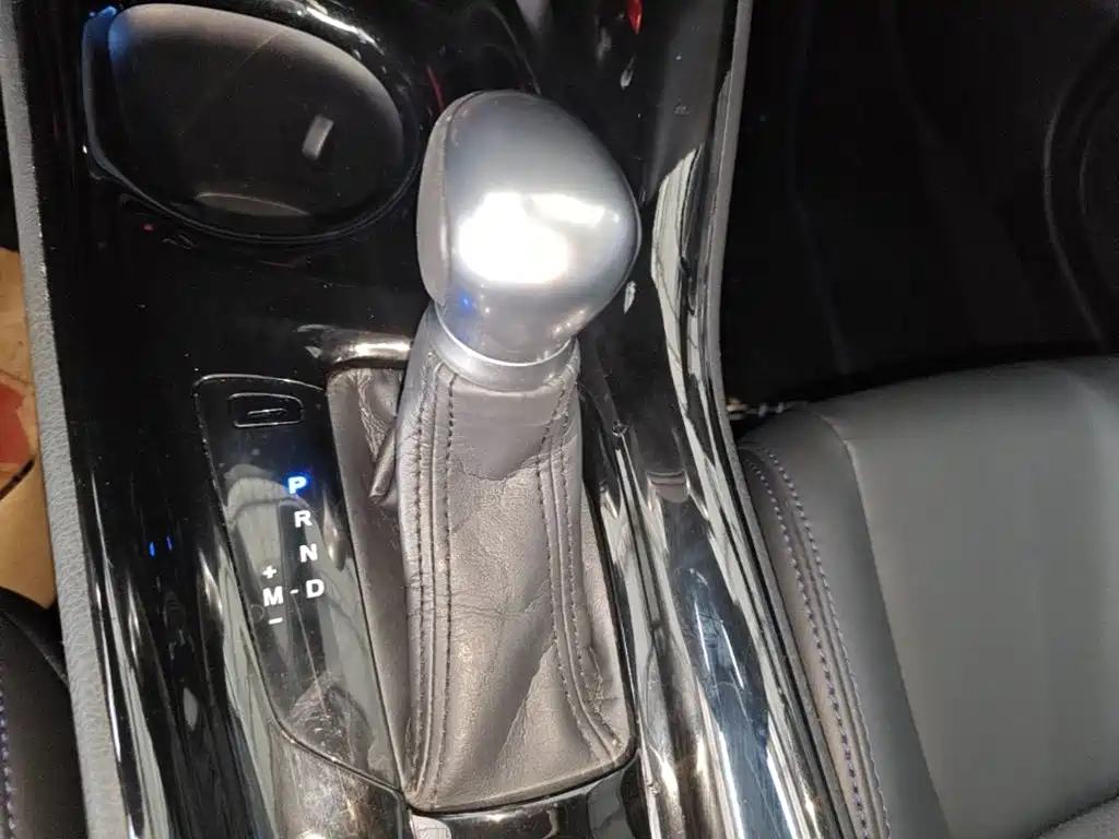 Toyota C-HR 2023 2022 2.0L Leading Edition