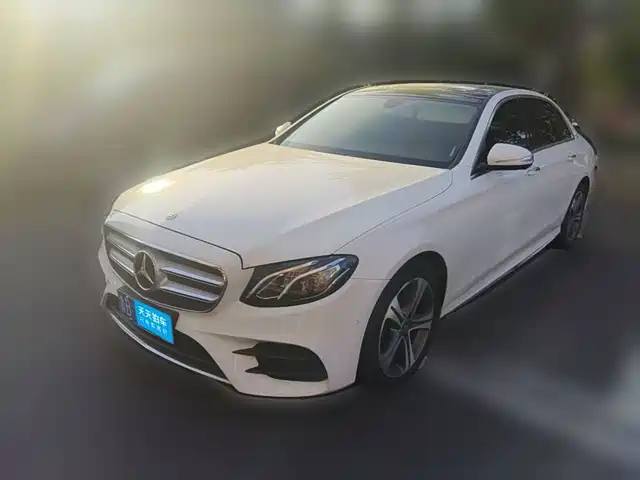 Mercedes-Benz E-Class 2018 Facelift E 200 L Sport — фото 1