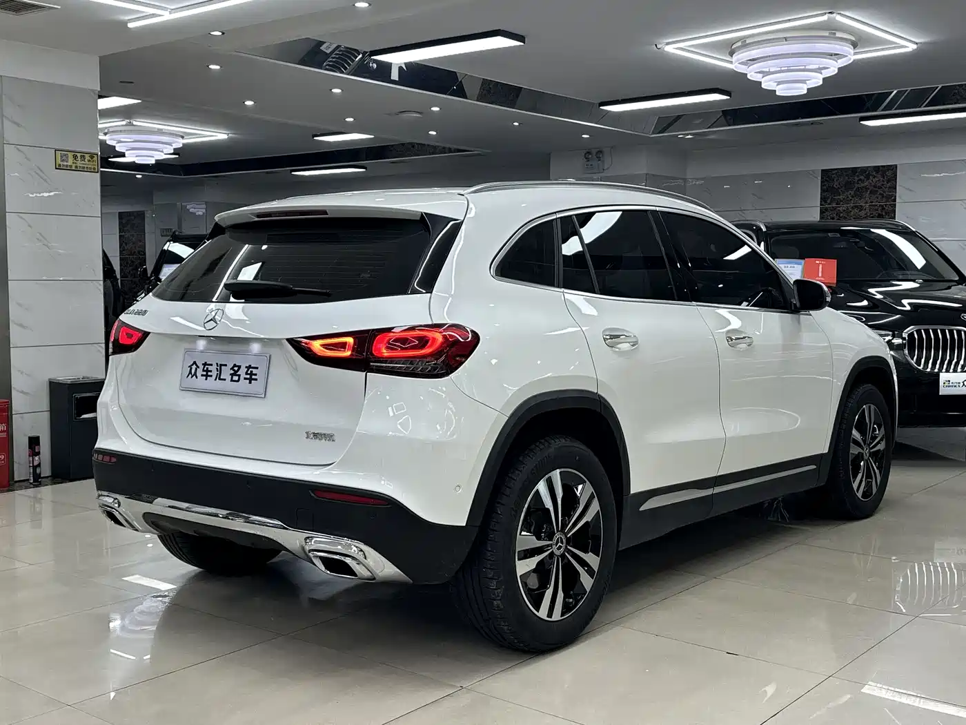 Mercedes-Benz GLA 2023 GLA 220 фото 6
