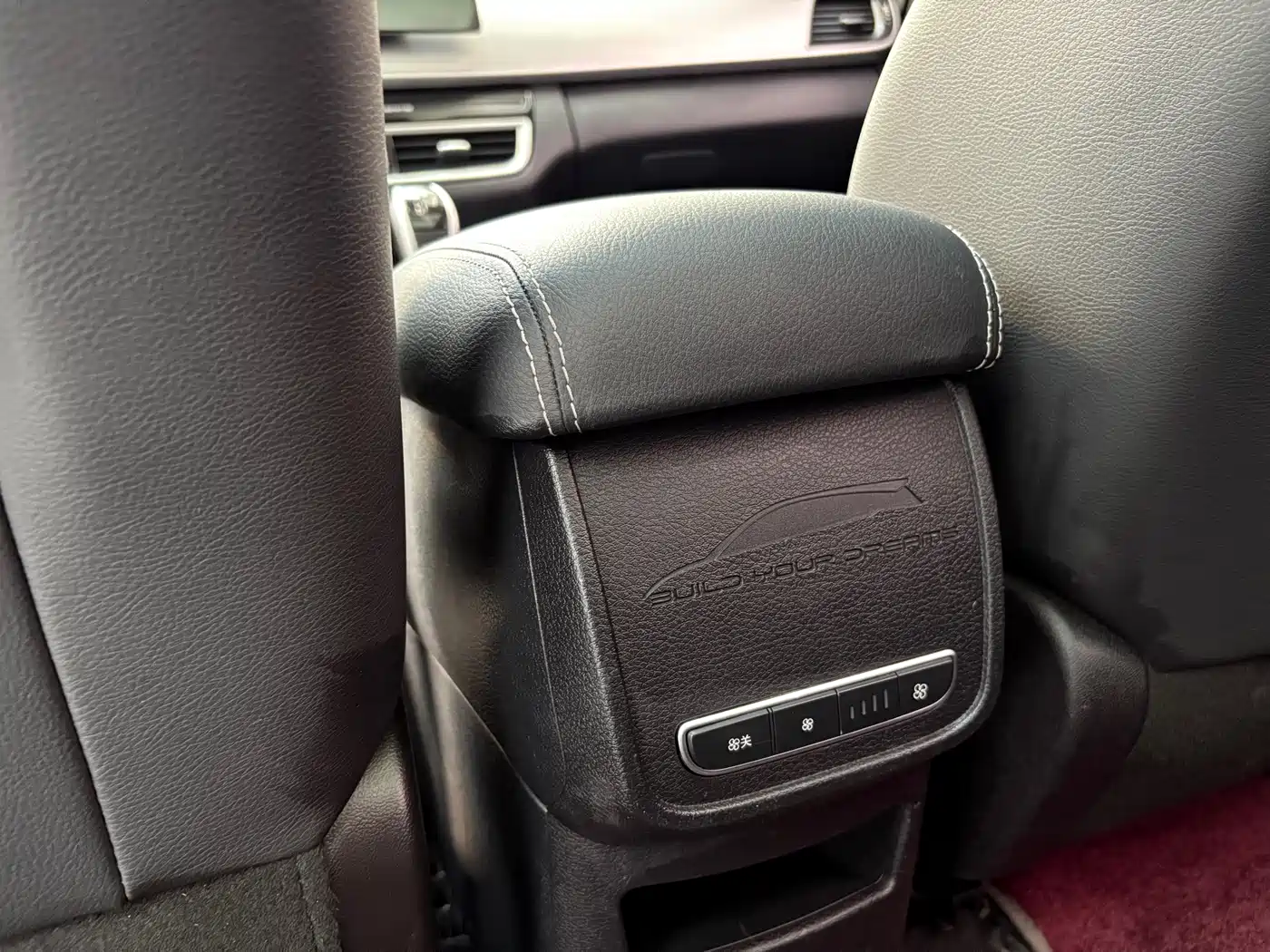 BYD Song MAX 2020 2021 Upgrade 1.5T Automatic Premium Edition 7-Seater