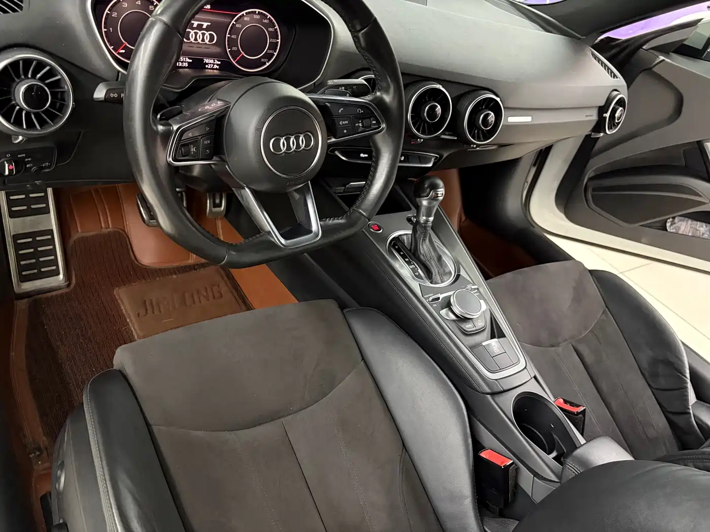 Audi TT 2015 TT Coupe 45 TFSI фото 10