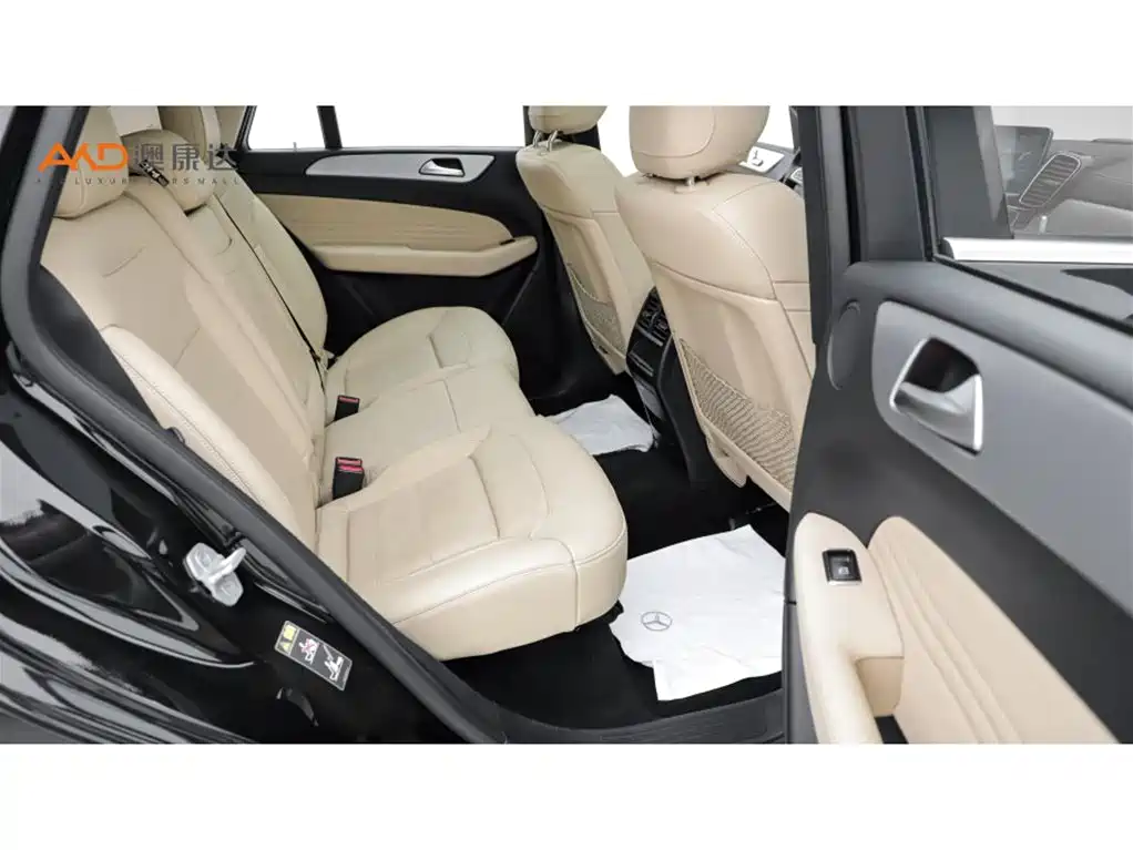 Mercedes-Benz GLE Coupe 2015 GLE 320 4MATIC Coupe SUV фото 8