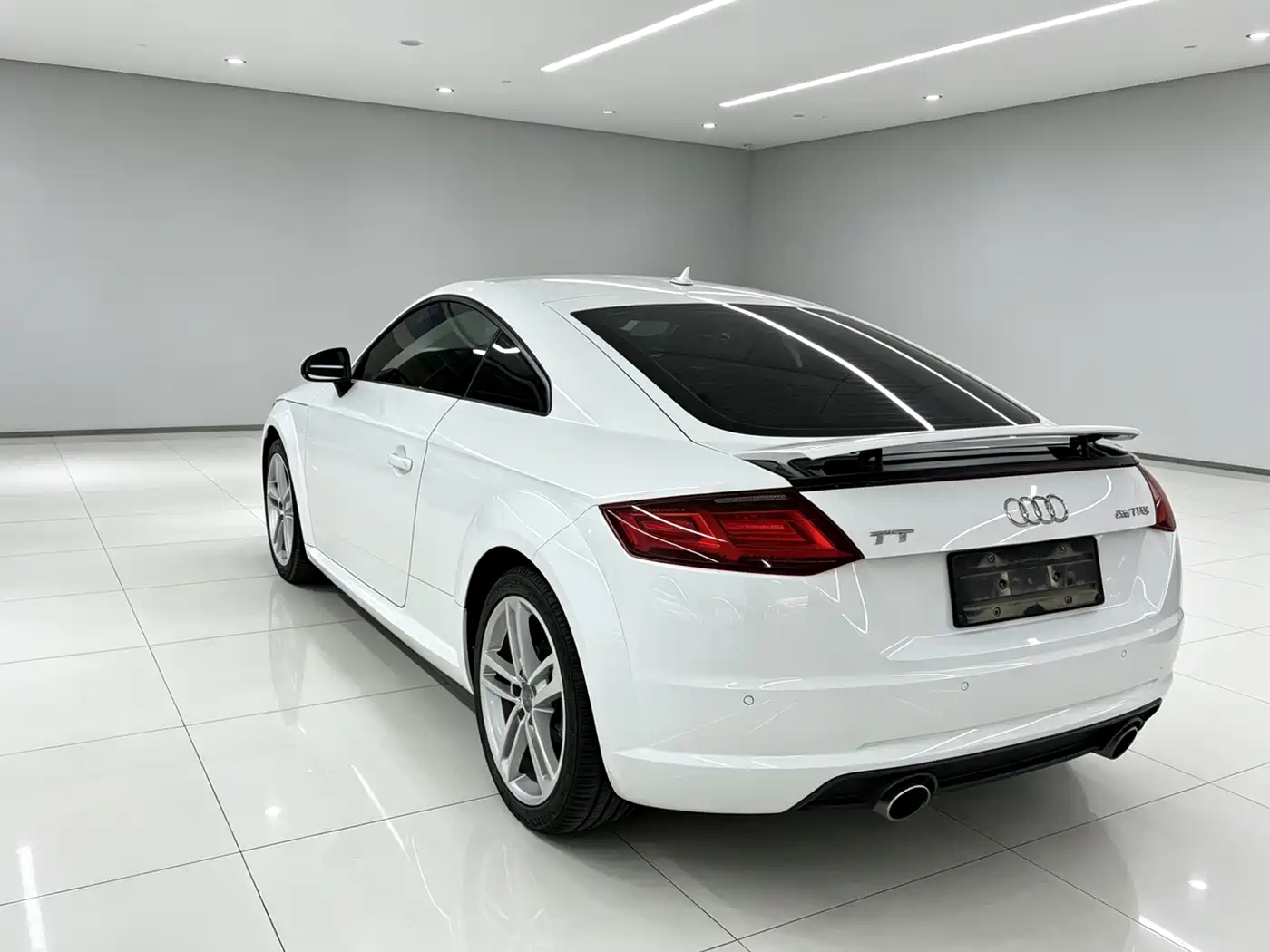 Audi TT 2015 TT Coupe 45 TFSI фото 5