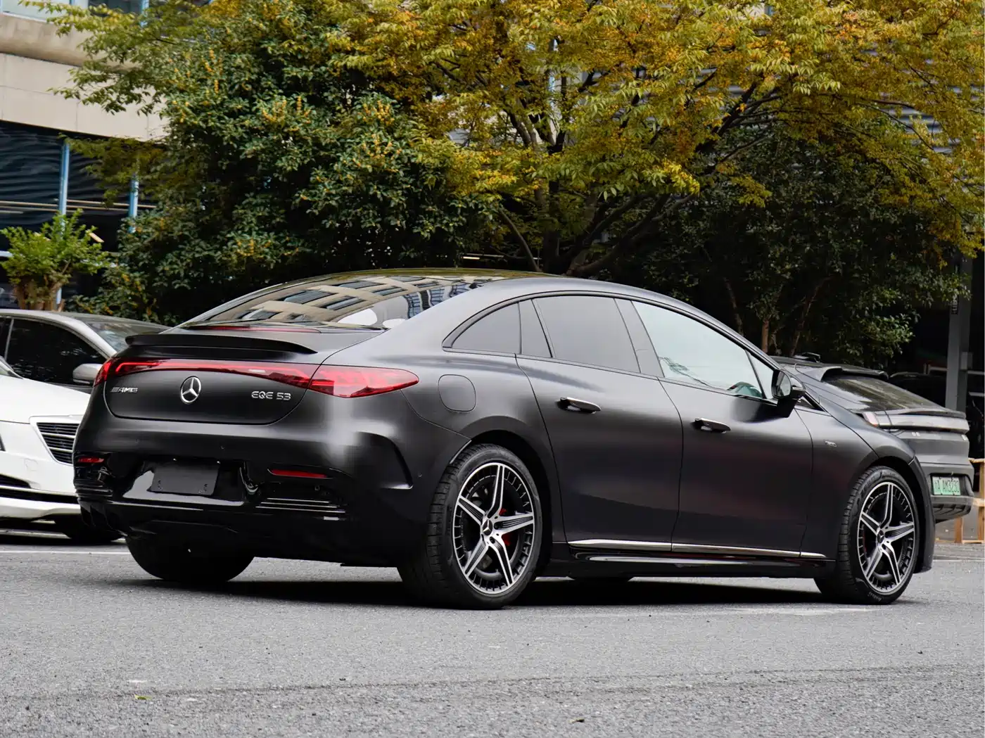 MERCEDES-BENZ EQE AMG