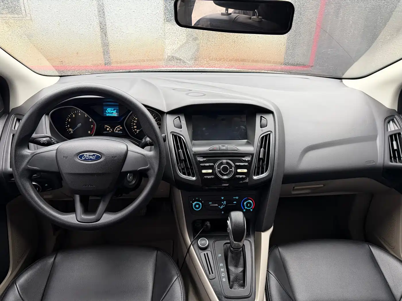 Photo 7 - Ford Focus