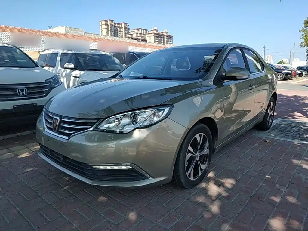 Roewe 360 2017 2017 1.5L Manual Luxury Edition