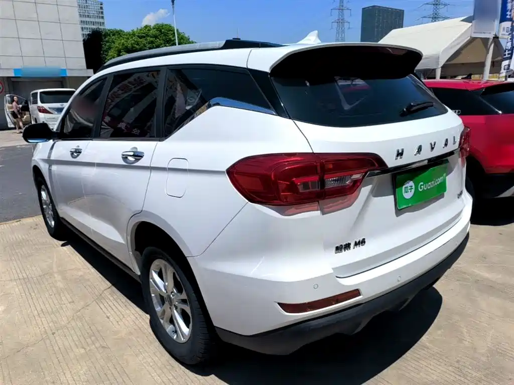 Haval M6 2017 1.5T Automatic 2WD Elite фото 5