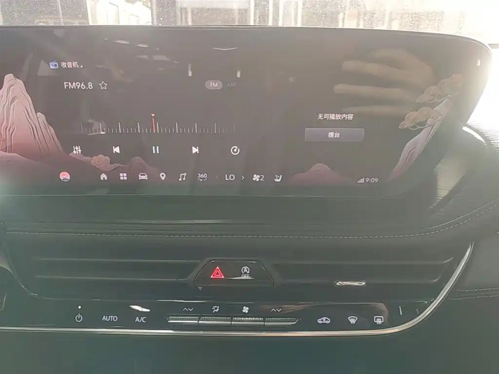 Buick LaCrosse 2023 28T Premium Edition фото 13
