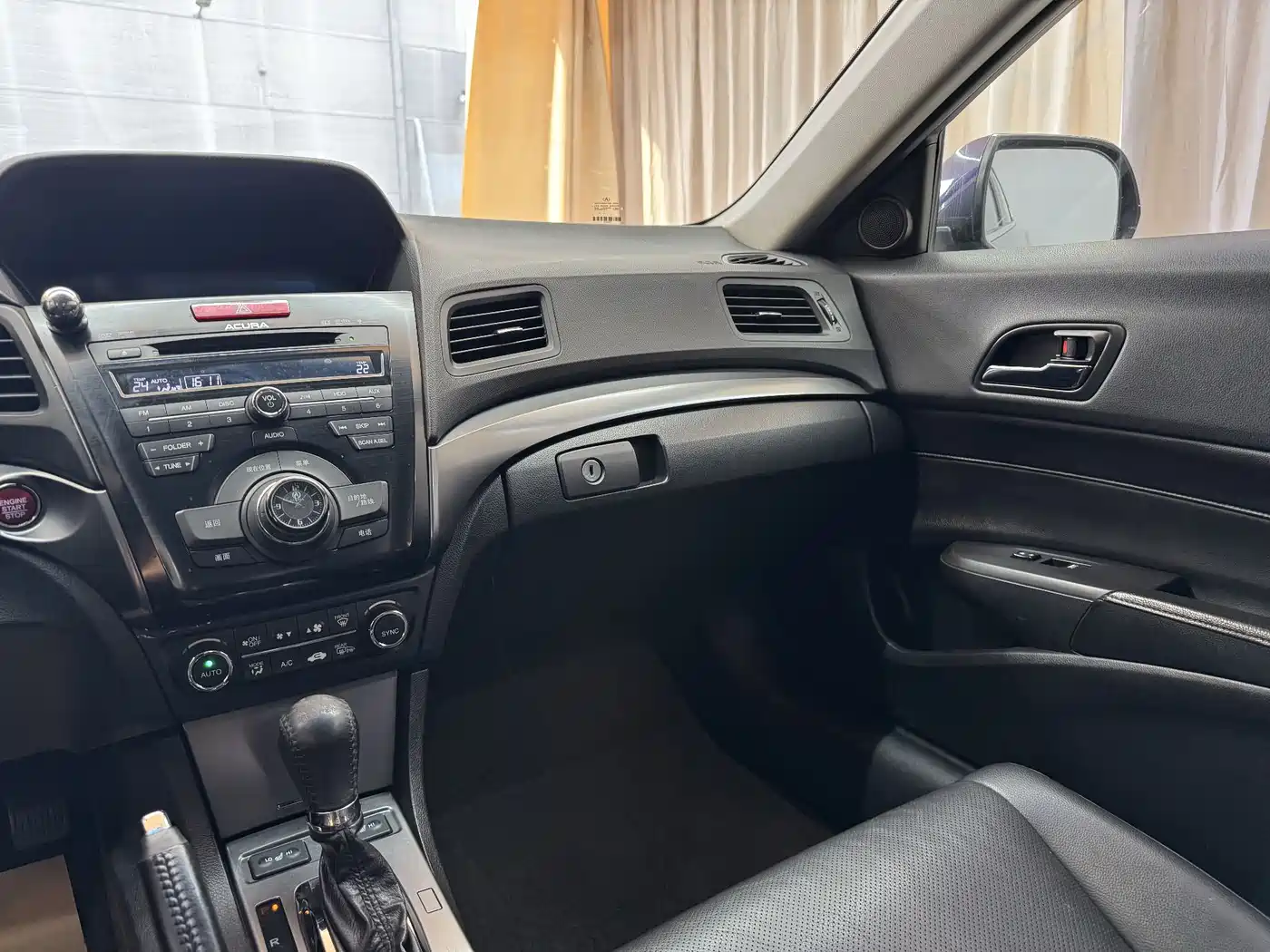 Acura ILX 2013 1.5L Hybrid фото 17