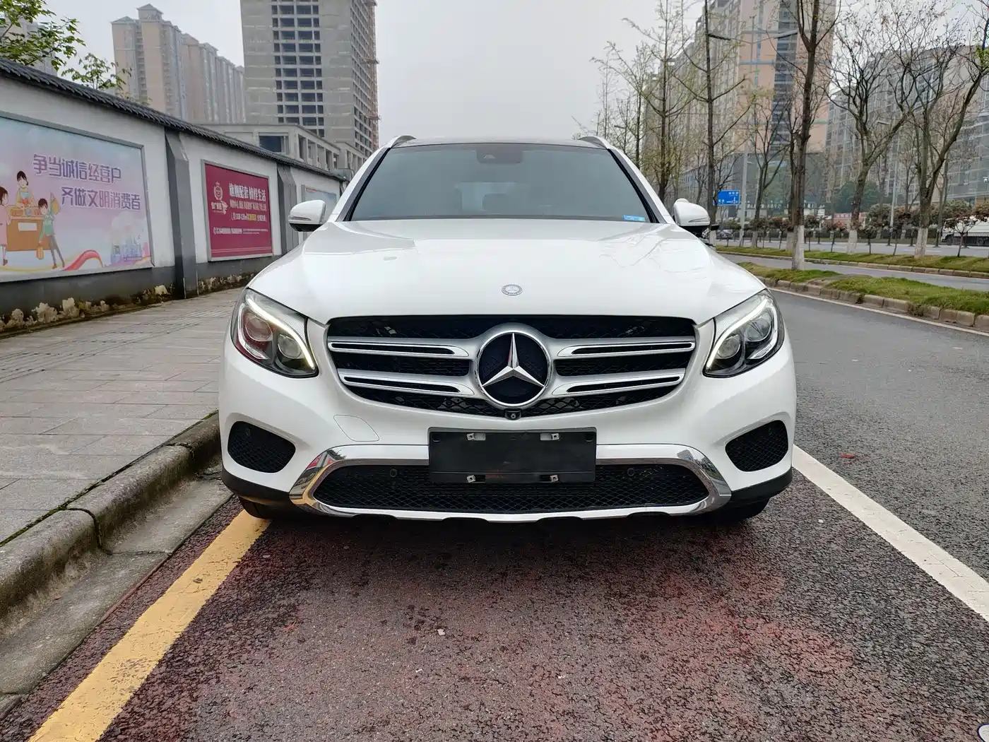 Mercedes-Benz GLC 2016 GLC 300 4MATIC Dynamic фото 2