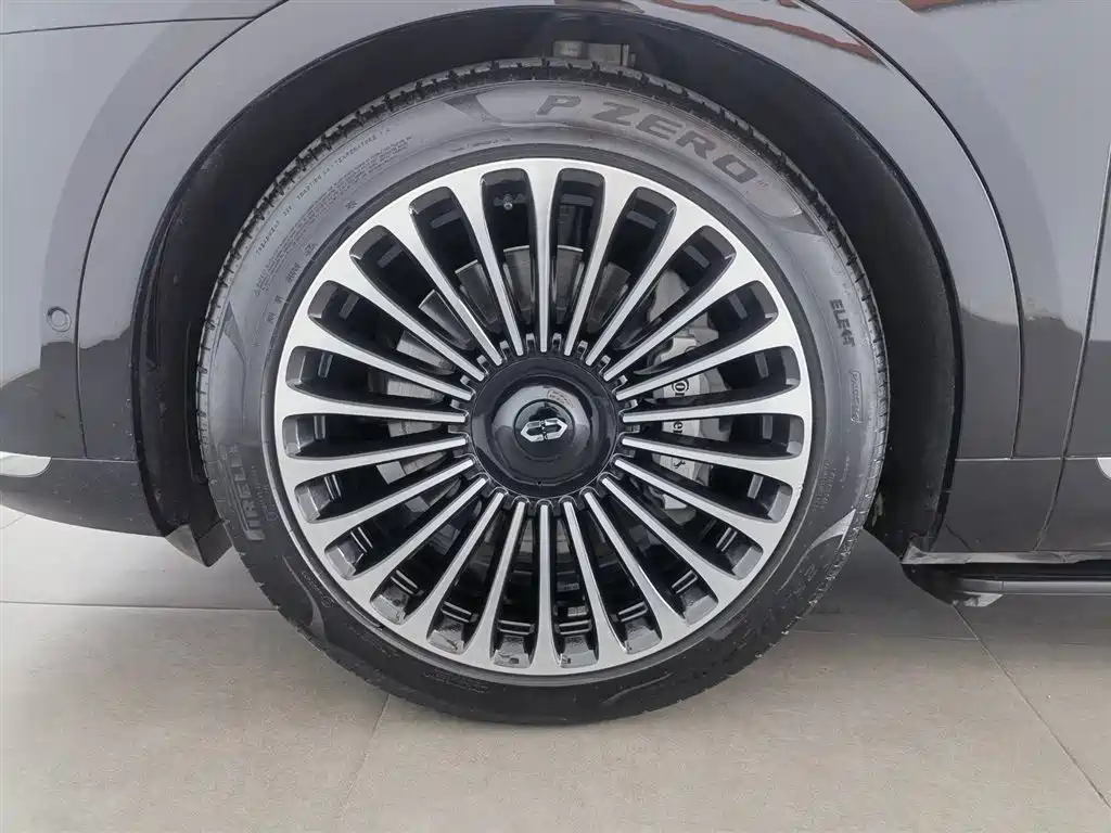 AITO Wenjie AITO M9 2024 Range Extender Ultra 52kWh 6-seater фото 17