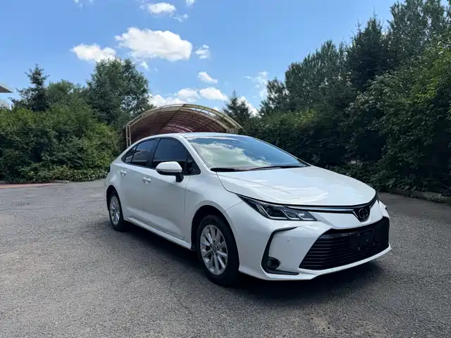 Toyota Corolla 2021 1.2T S-CVT Elite PLUS Edition — фото 3