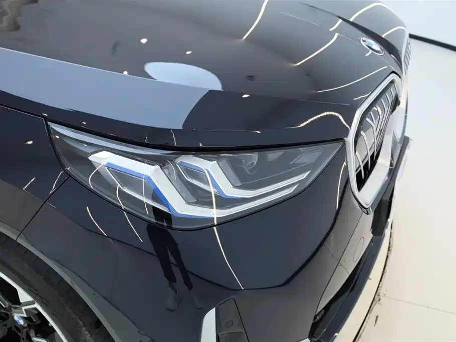 BMW X3 2025 xDrive30L Premium M Sport Package фото 9