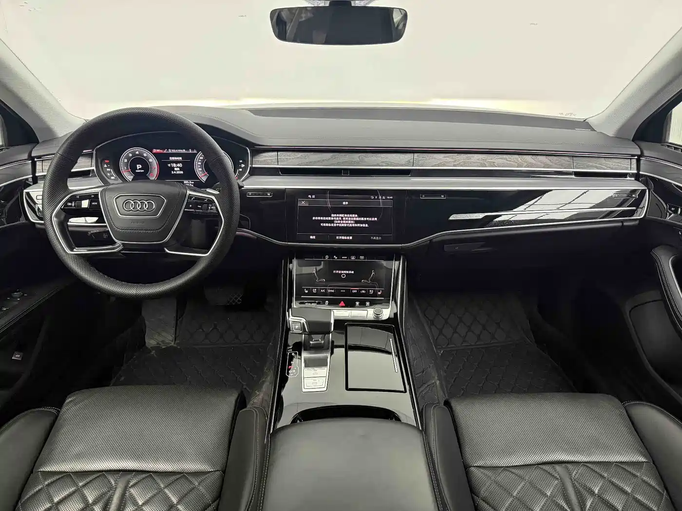 Audi A8 2023 A8L 50 TFSI quattro Exclusive фото 13