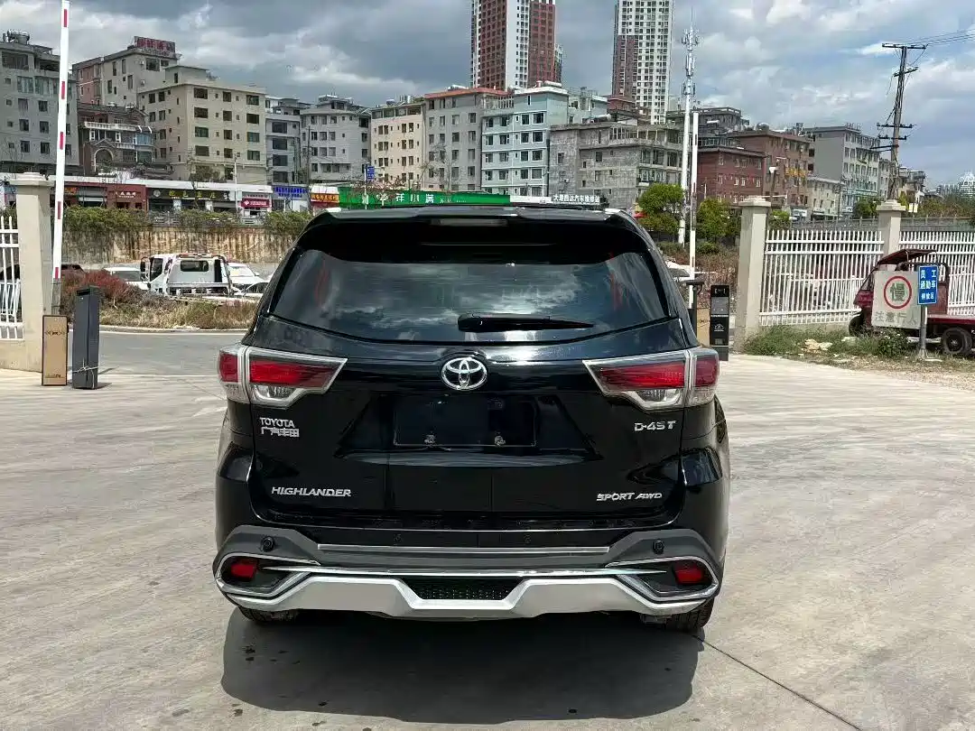 Toyota Highlander 2017 2.0T 4WD Premium 7-Seater фото 8