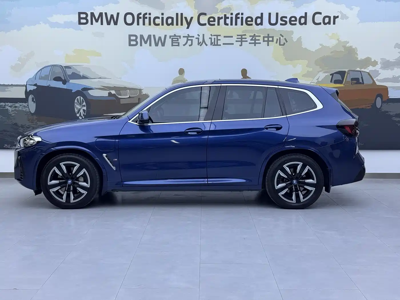 BMW IX3
