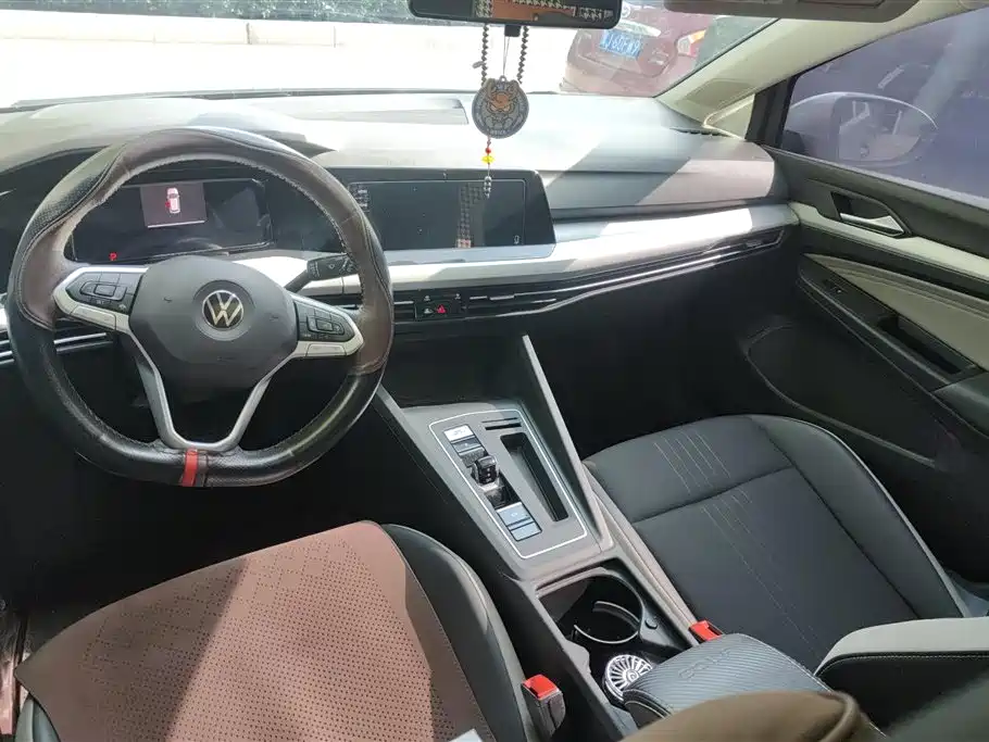 Volkswagen Golf 2021 280TSI DSG Pro фото 12