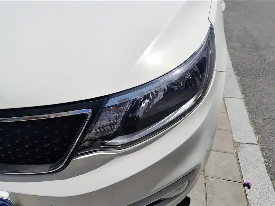 Kia K2 2015 Sedan 1.4L MT GLS фото 5