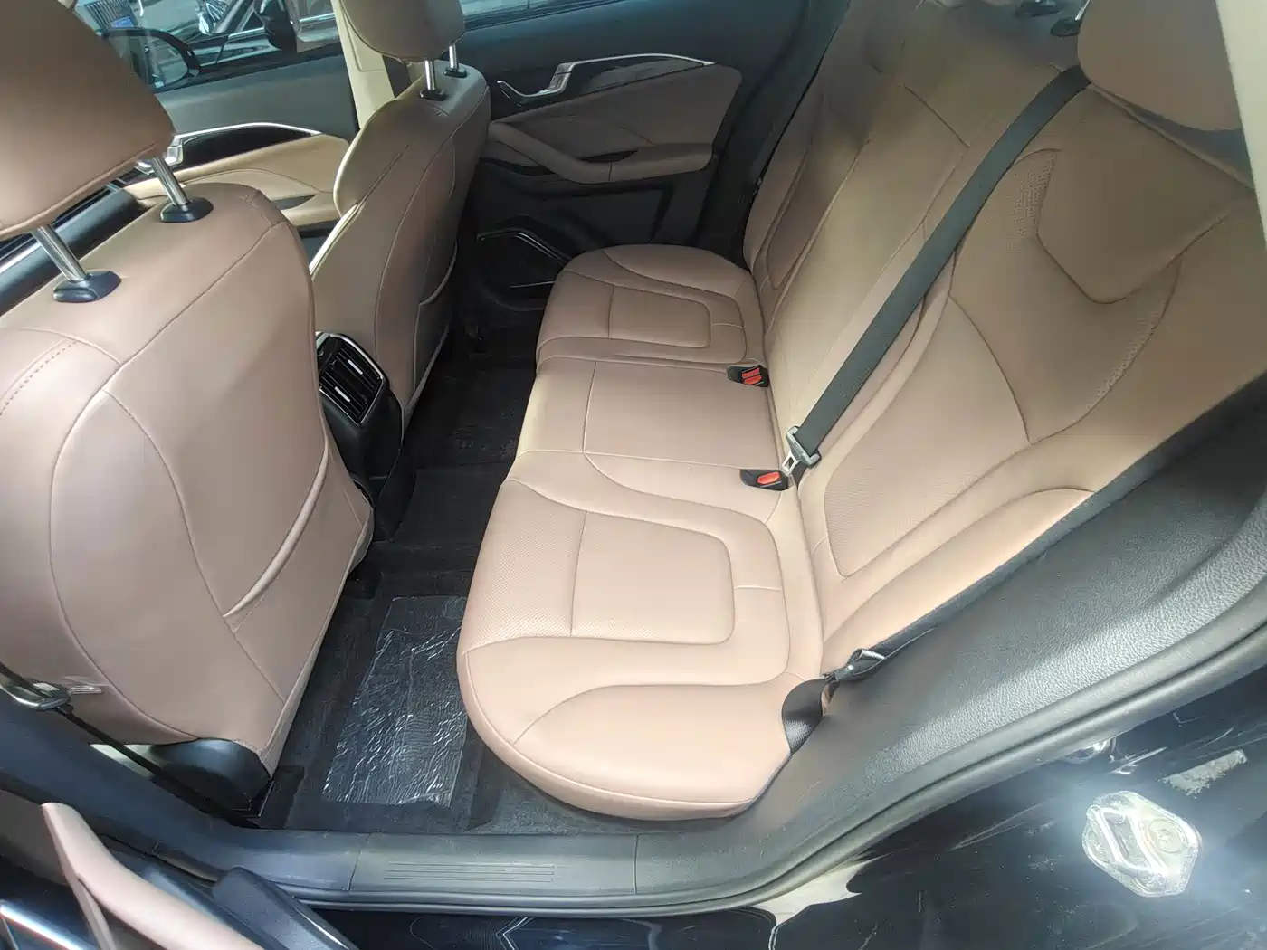 Photo 9 - Besturn B70