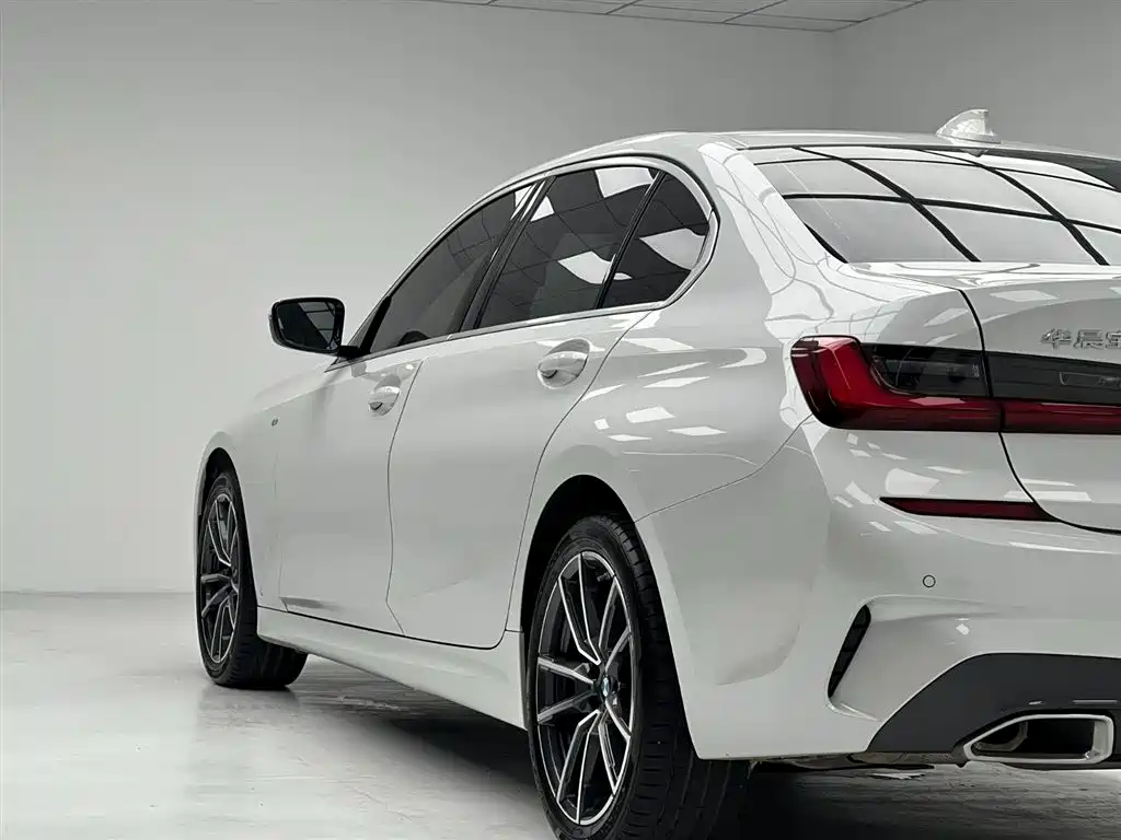 BMW 3 Series 2022 Facelift 320Li M Sport Package фото 9