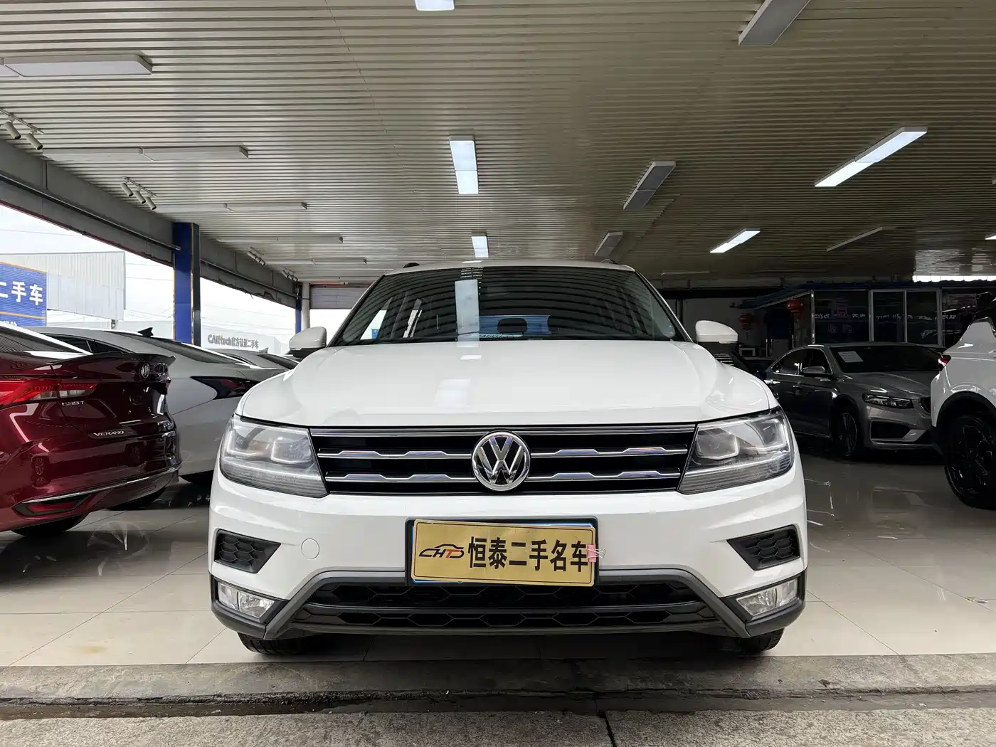 Volkswagen Tiguan L 2018 330TSI Automatic 2WD Trend Edition фото 2