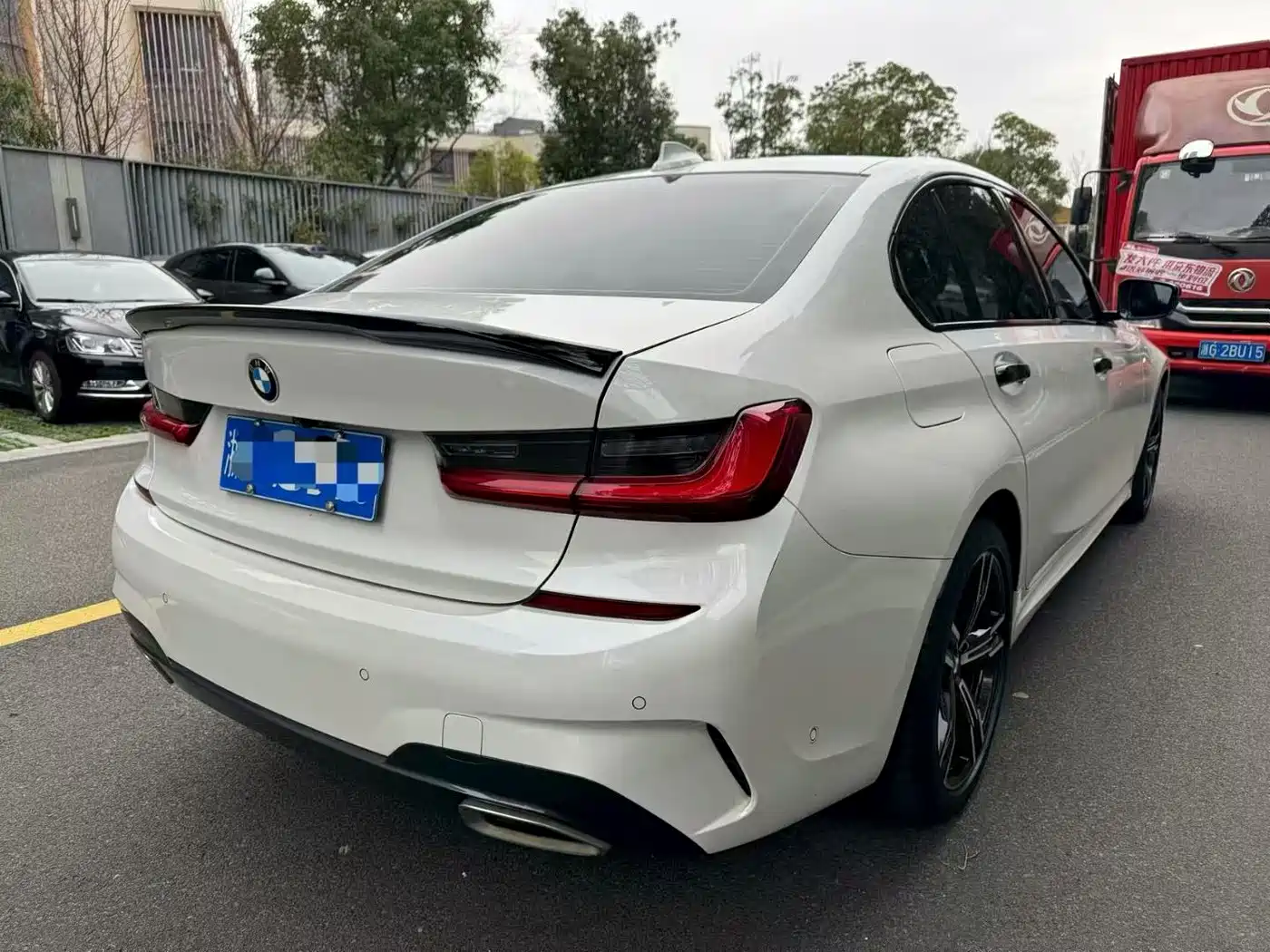 BMW 3 Series 2022 325Li M Sport Package фото 10