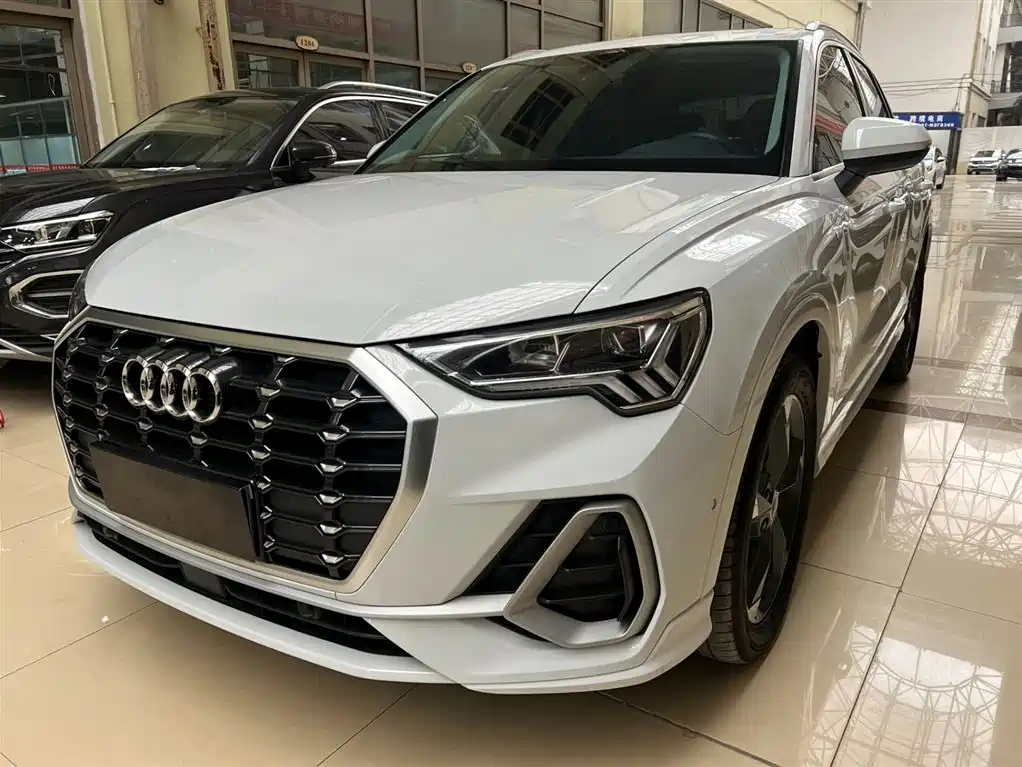 Audi Q3 2022 35 TFSI Fashion Dynamic