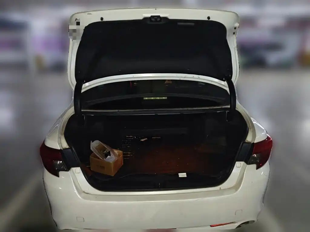 Toyota Reiz 2017 2013 2.5V Premium Edition
