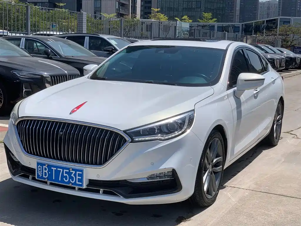Hongqi H5 2018 30TD Smart Connected Royal Edition