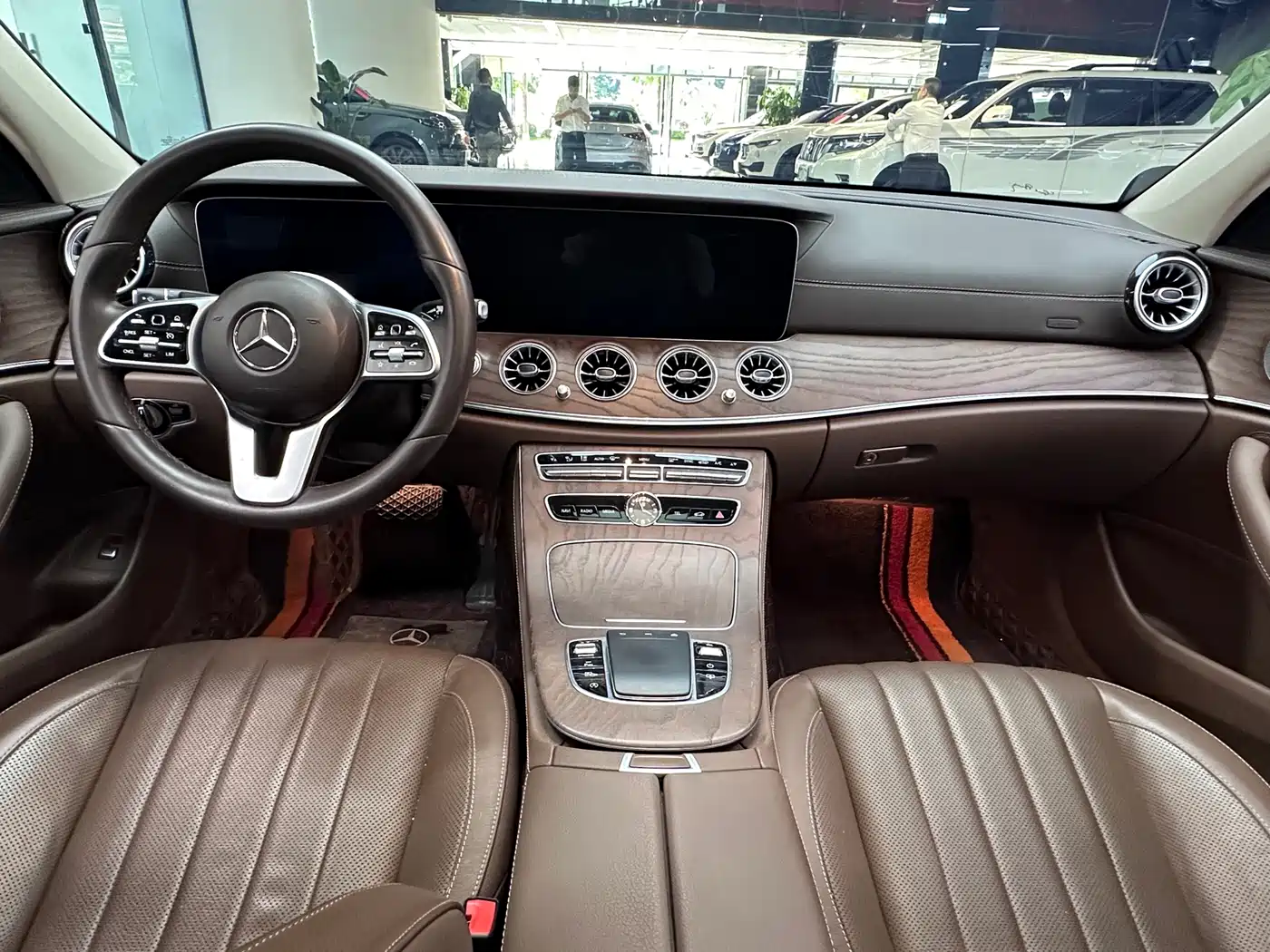 Mercedes-Benz E-Class 2020 Facelift E 300 L Exclusive фото 5
