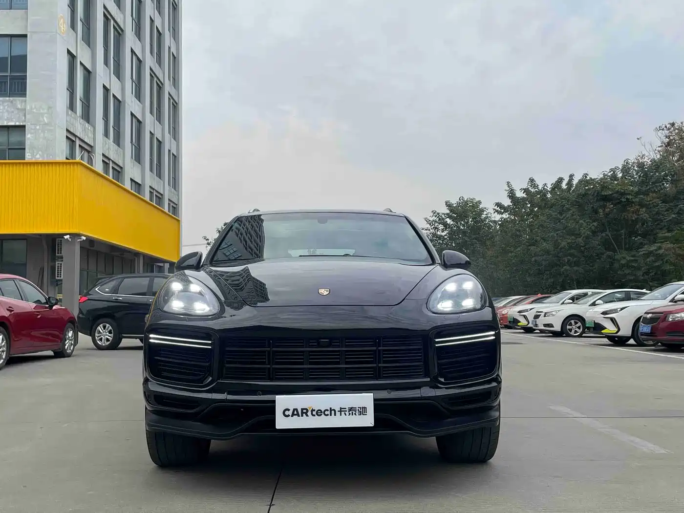 Porsche Cayenne 2011 Cayenne 3.0T фото 2