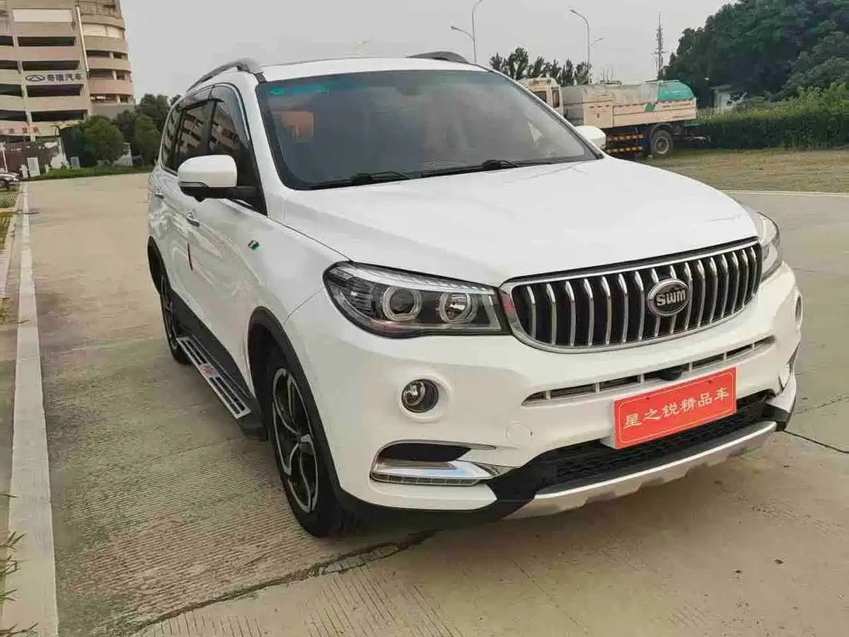 SWM Motor SWM X7 2017 2017 1.5T Automatic Smart Enjoy 7-seater