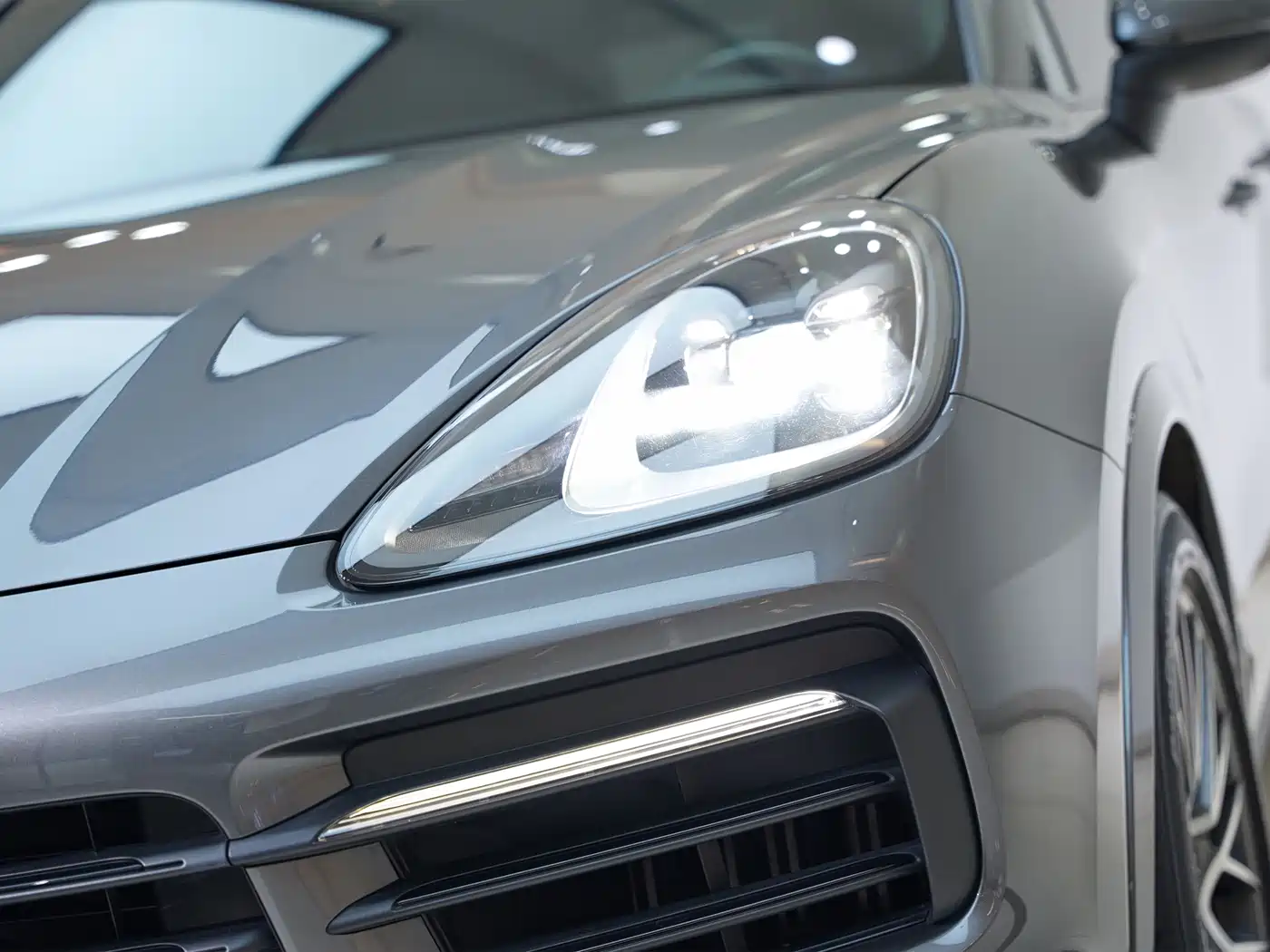 Porsche Cayenne 2019 Cayenne Coupé 3.0T фото 8